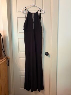 Elegant Black Halter Evening Gown with Rhinestone Accent
